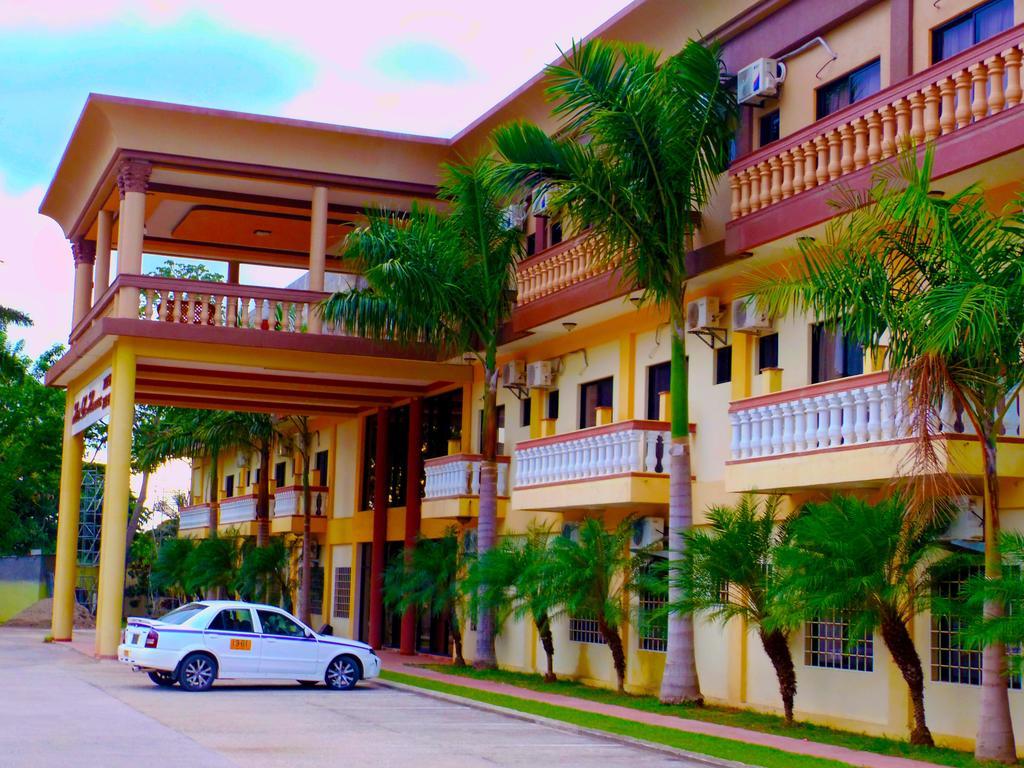 Hotel Las Hamacas La Ceiba Exteriör bild